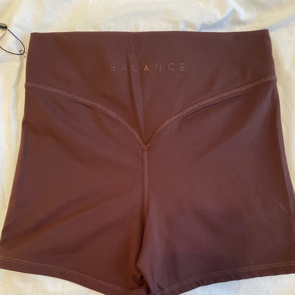 Balance athletica (vitality) cloud short